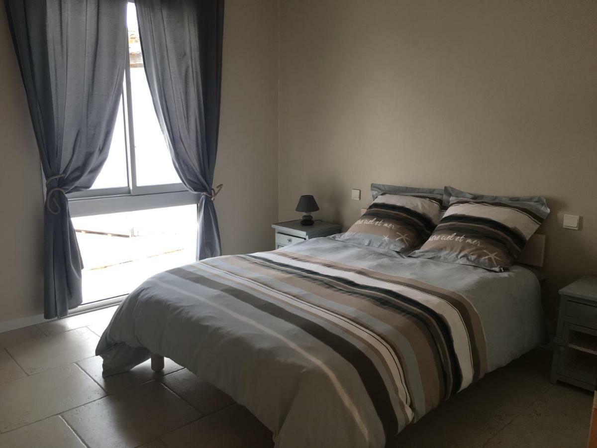 Ma Re Basse Villa La Flotte Luaran gambar